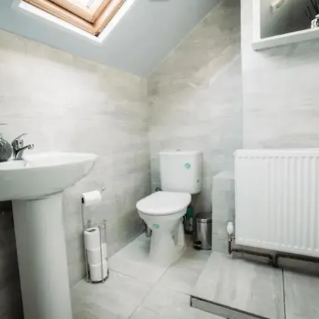 Holiday home K - Laurell Leeds (West Yorkshire)